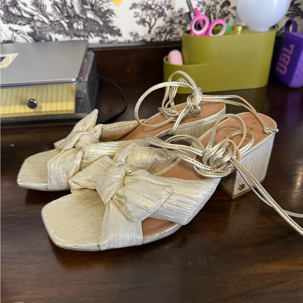 Sam & Libby Gold Bow Heels